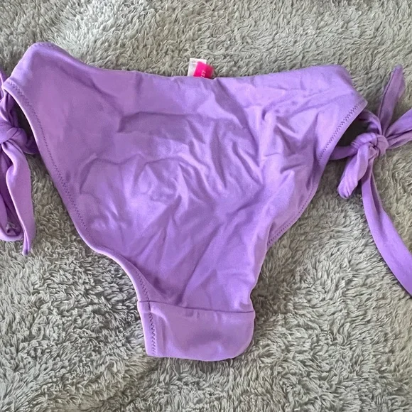 RARE Victoria's Secret Lavender bikini 32B top and XS bottom Swimwear - Picture 8 of 12